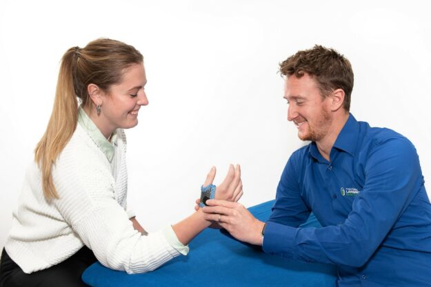 c056f823-b3f2-4d2f-b35e-a0915a879d92